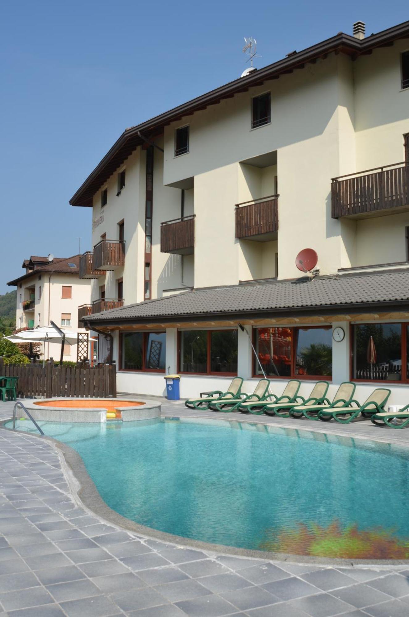 Family Hotel Primavera Levico Terme Zewnętrze zdjęcie